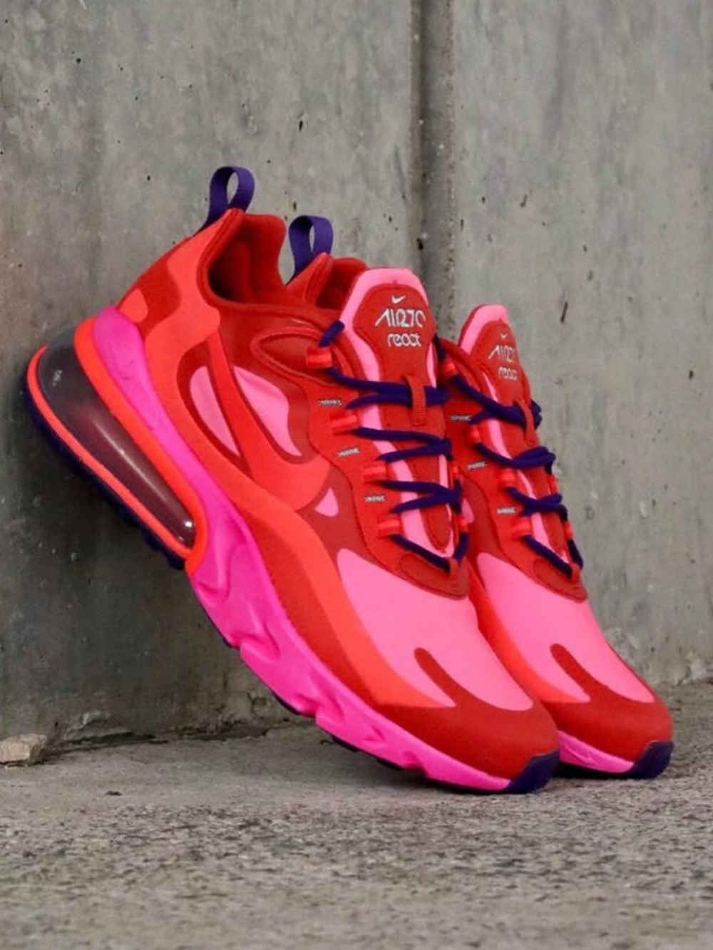 Nike Women's Pink and Red Air Max 270 with Purple Laces NWT